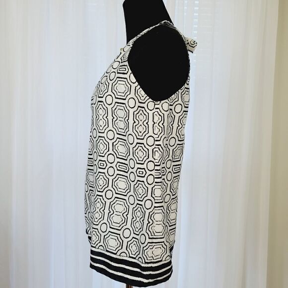 The  Limited Geometric Top - Picture 3 of 6